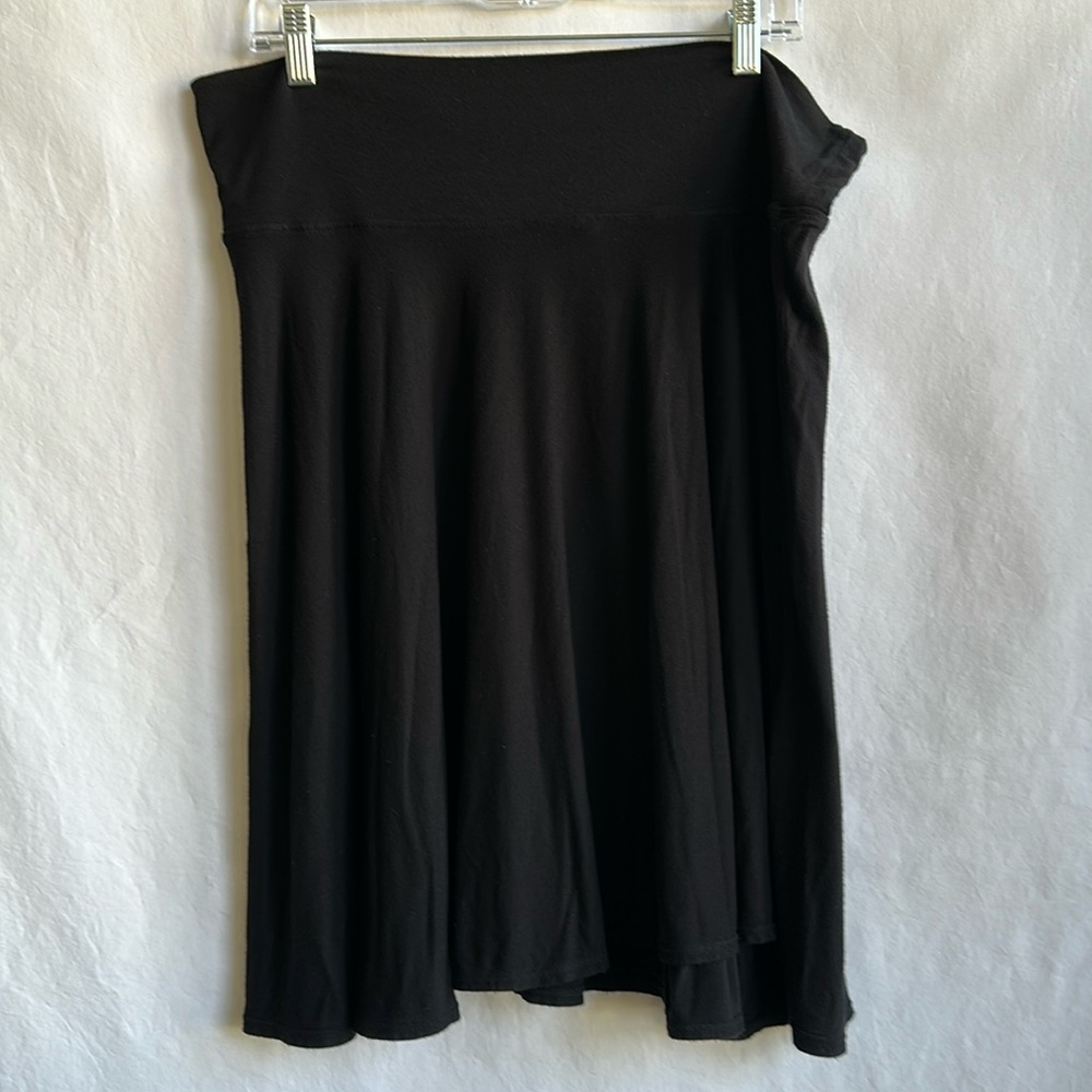 Max Studio Black Pull-On Midi Stretchy Flare Skir… - image 1